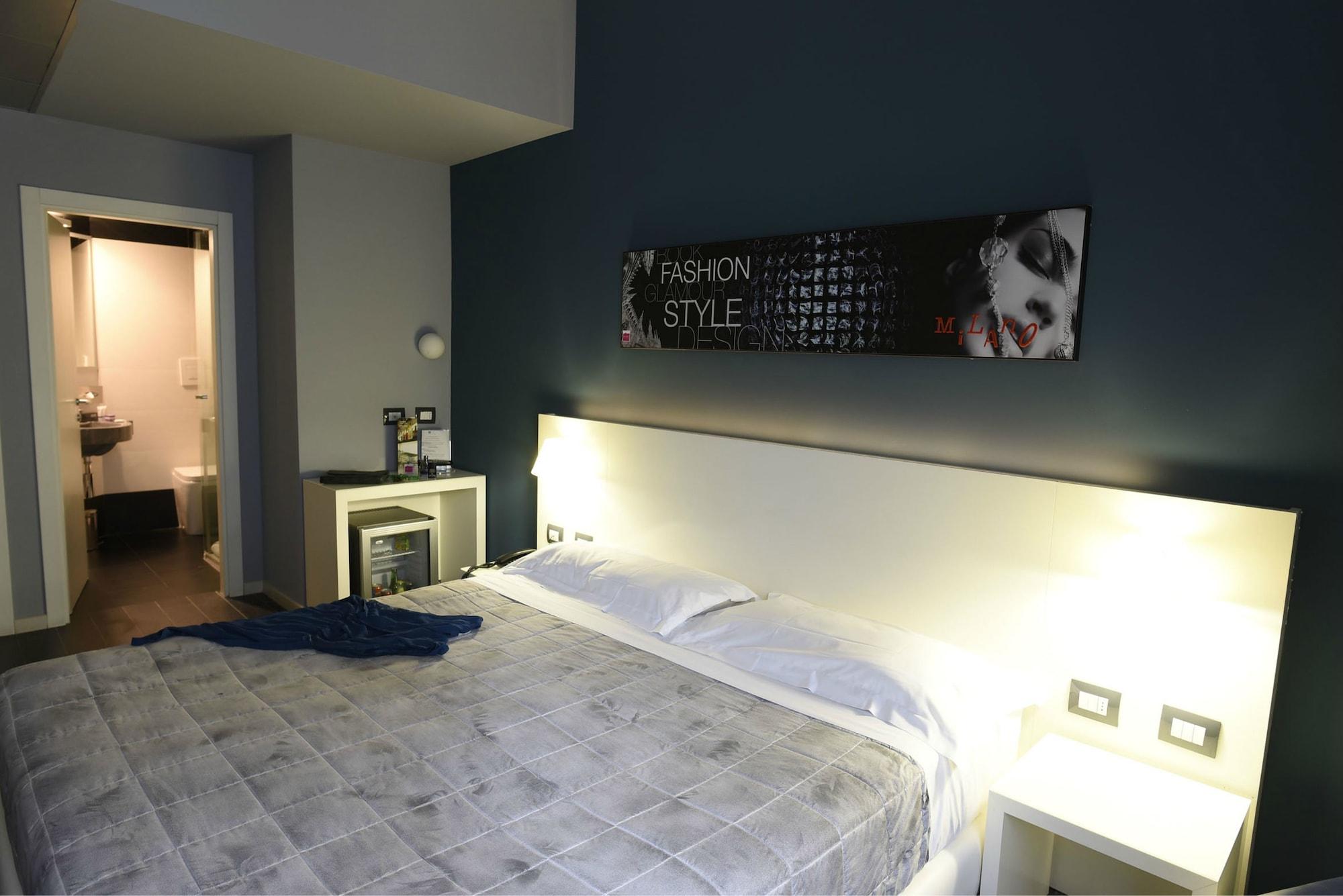 Smart Hotel Central Milan Exterior photo
