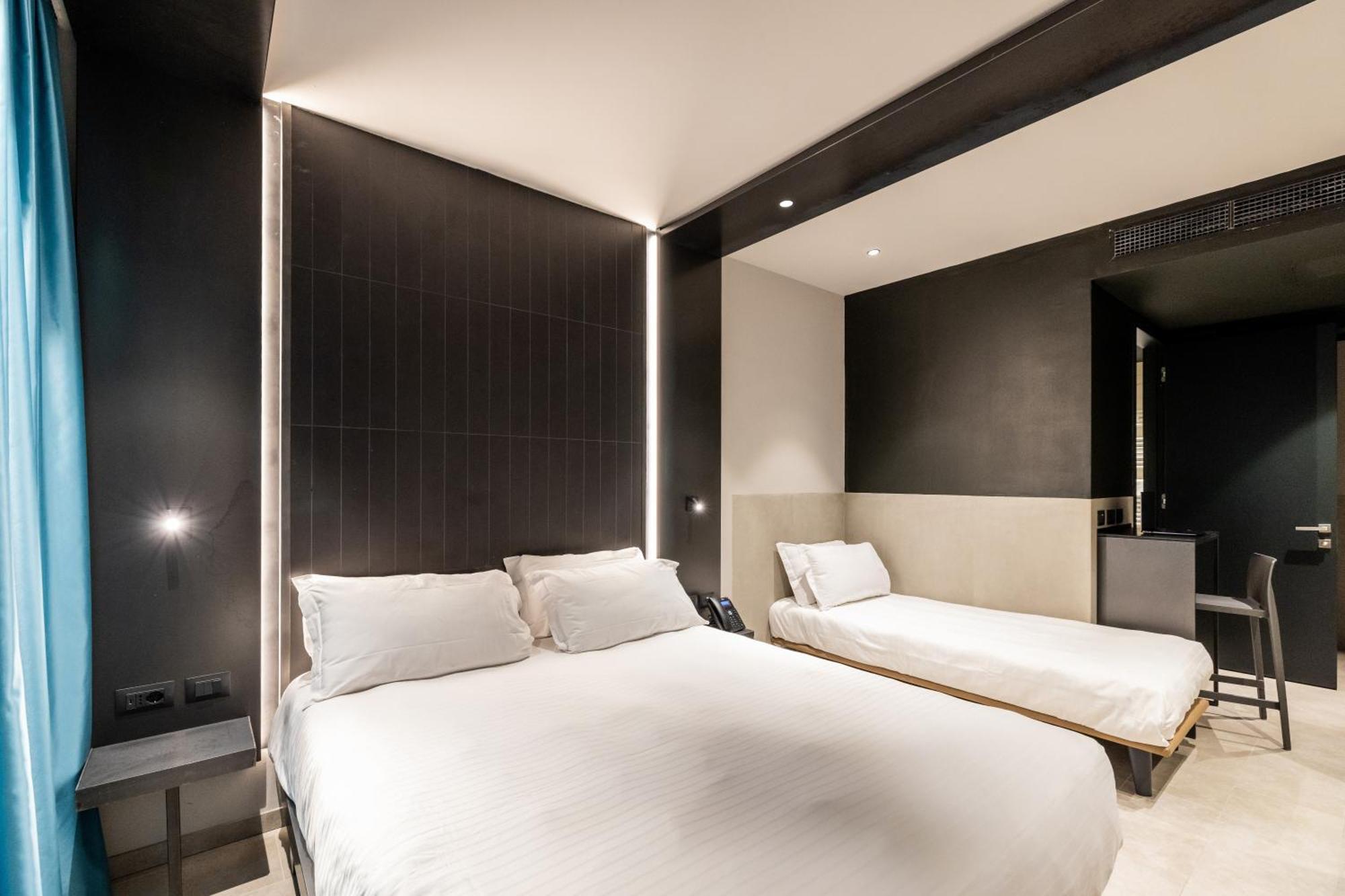 Smart Hotel Central Milan Room photo